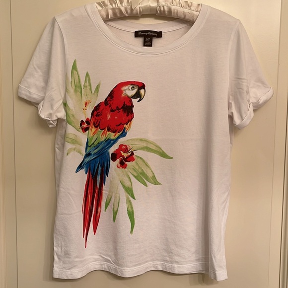 Tommy Bahama Tops - Tommy Bahama Parrot T-Shirt Size S/P